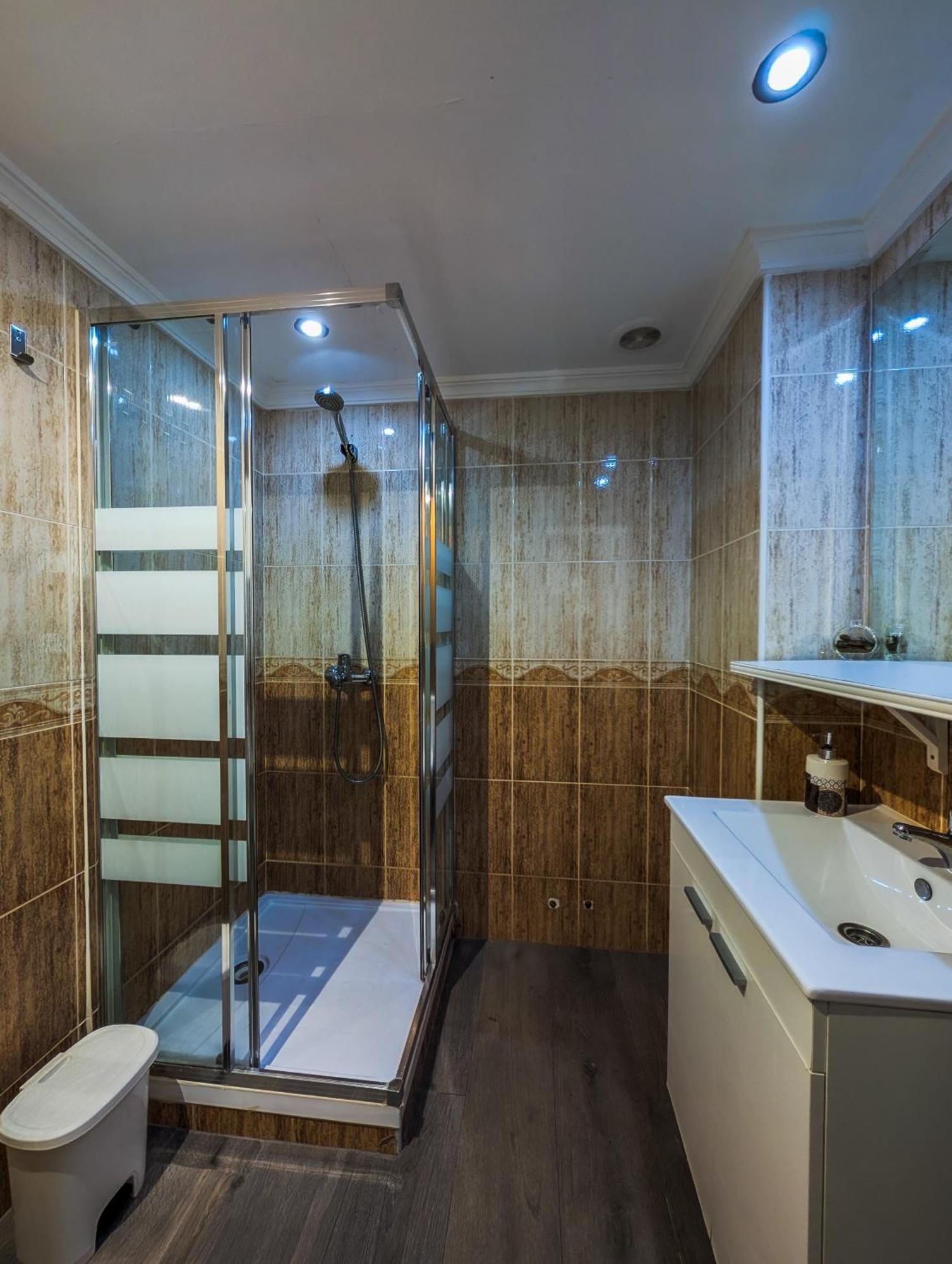 Sunlit Retreat Apartment Malaga